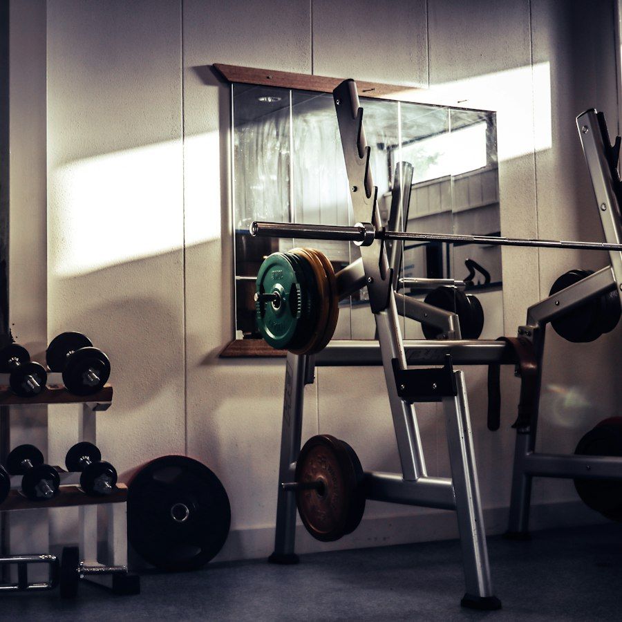 Equipe da K2 Fit Center na recepção da academia